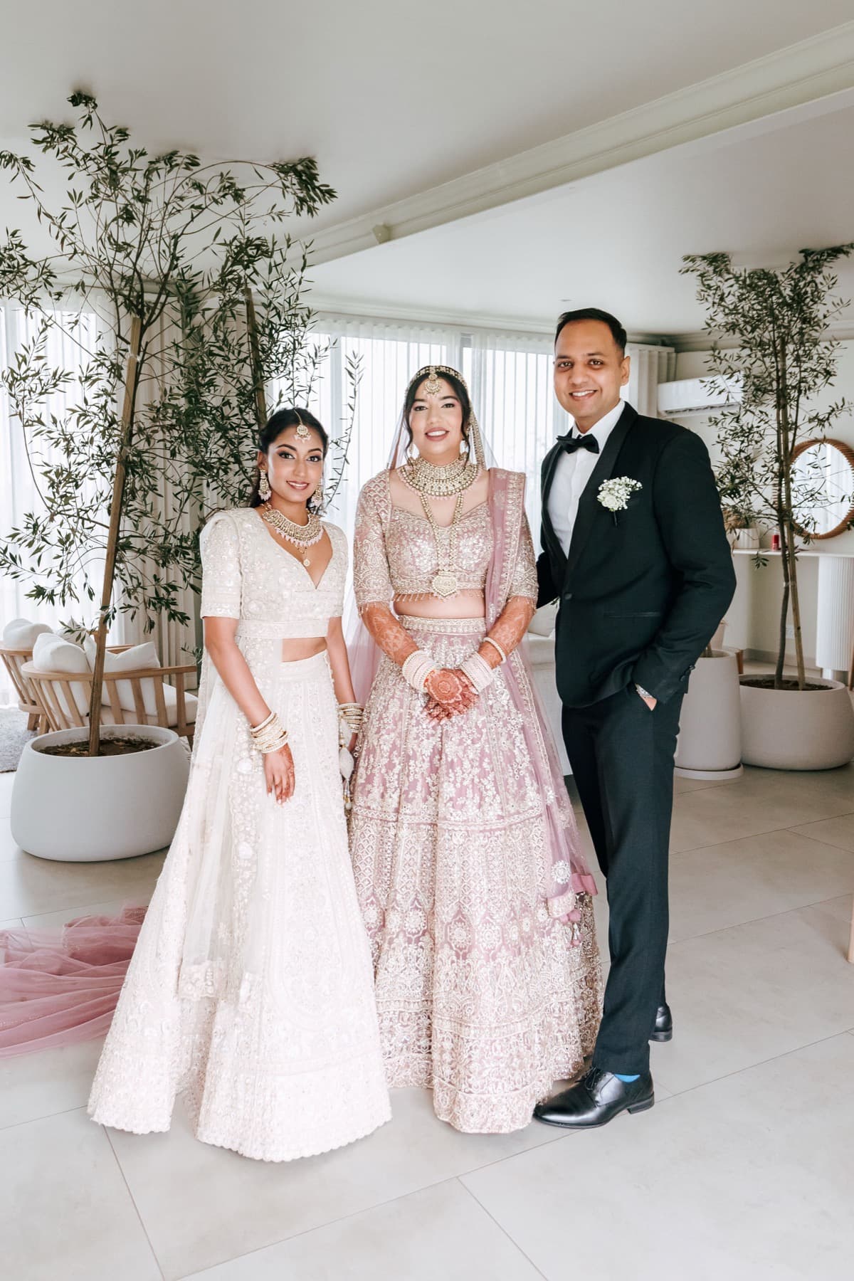 Yashveer & Elisha, photo 42